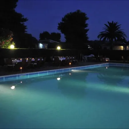 Holiday Giardino Ricadi